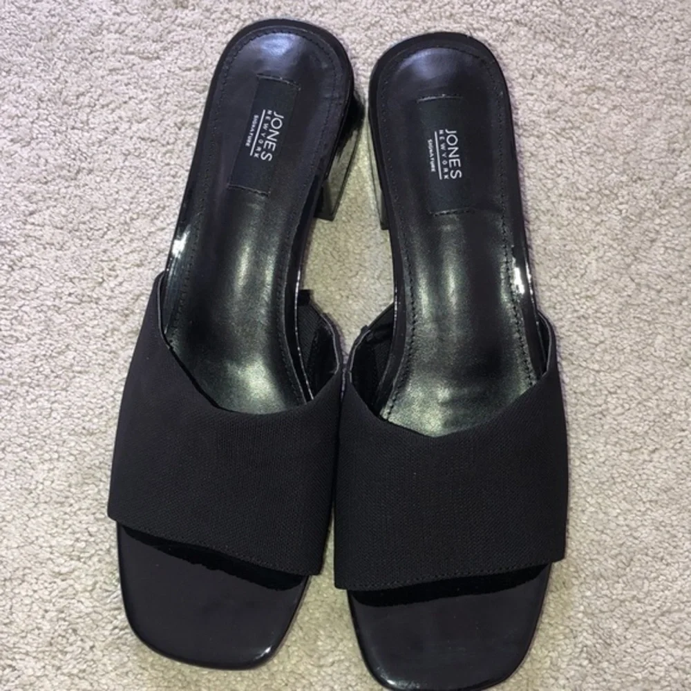 Jones New York Signature Unma‎ Patent Block Heel Slide On Sandals Black 9.5 NWOT